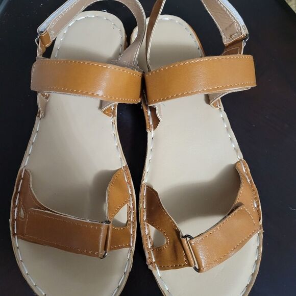 BRAND NEW BROWN OPEN TOE OPEN BACK STRAP SANDALS - Picture 4 of 16